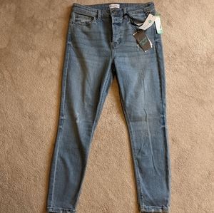NWT Studio Blue High Rise Skinny Jeans